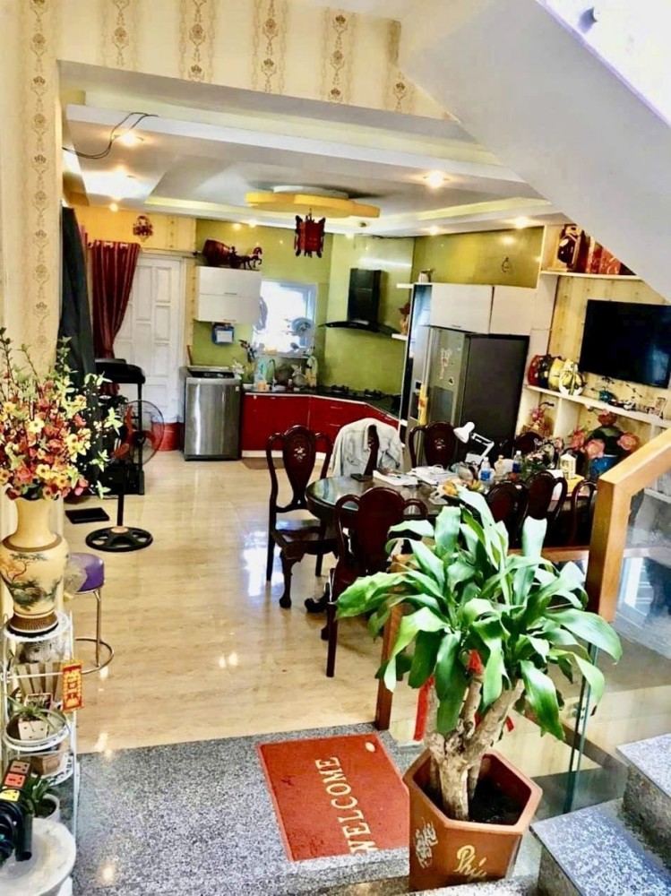 ► Mt Nguyễn Hoàng Gần Nguyễn Văn Linh, 2 Mặt Thoáng, 55M2, 4 Tầng Đẹp, Kinh Doanh Vip, 8.X Tỷ