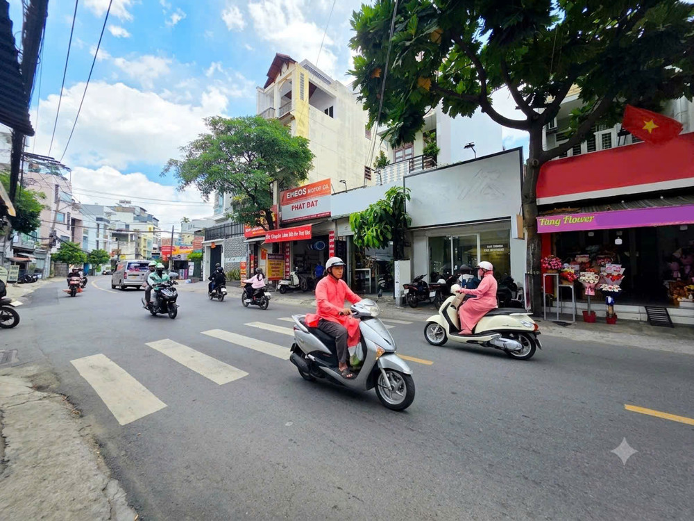 Mặt Tiền Kinh Doanh Sầm Uất Thạch Lam Phú Thạnh Tân Phú 80M2 Vuông Đẹp Chỉ 11 Tỷ Thương Lượng