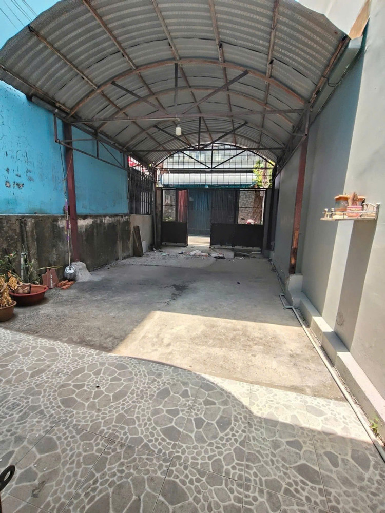 Bán Nhà Miếng Đất C4 Sát Mặt Tiền Nguyễn Thị Thập Q7 Tân Hưng Ngang 4.5 Dài 29 Nở Hậu 6M Có 90