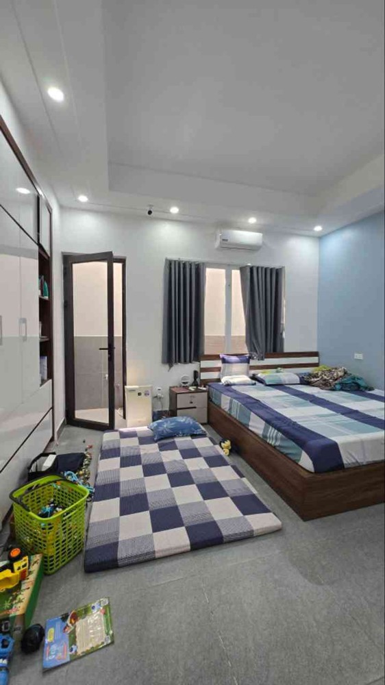 Nhà Phố Lê Lợi - 77,5M² X 4 Tầng, Vị Trí Trung Tâm, Không Gian Sống Yên Tĩnh