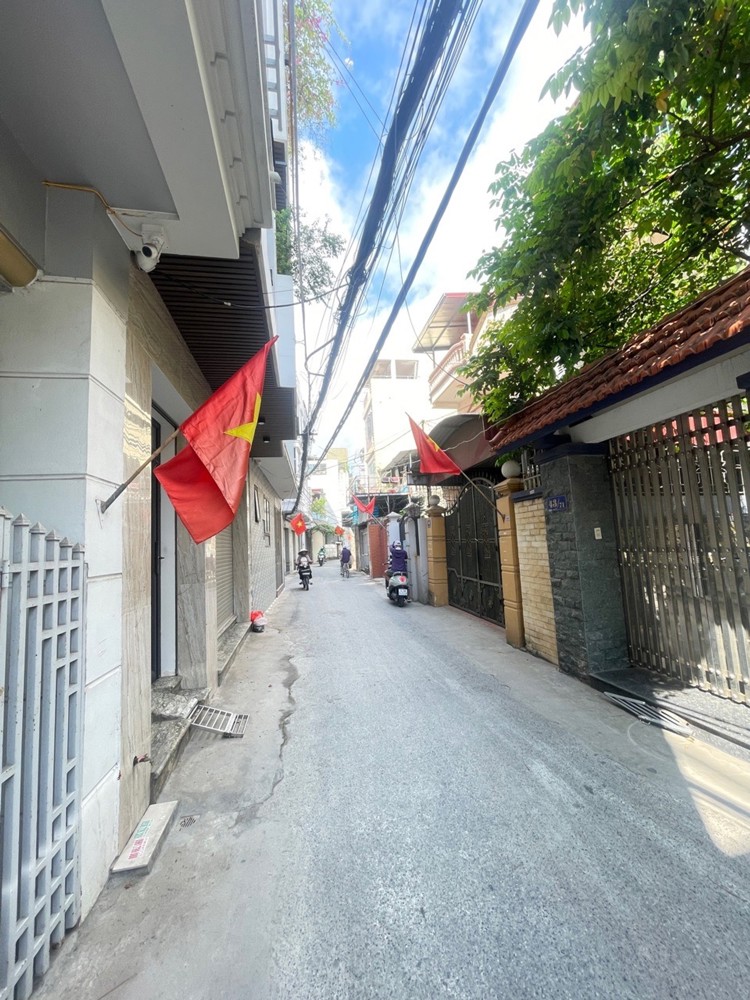 Nhà Mới Ngõ Đông Khê – 52M² X 5 Tầng, Có Thang Máy, Ô Tô Vào Tận Nhà