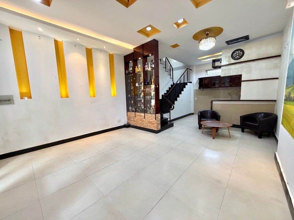 [L2563*] Mặt Tiền Nguyễn Khuyến Bình Thạnh, Ngang 5.2M Sầm Uất, Giá Sốc 12.X Tỷ