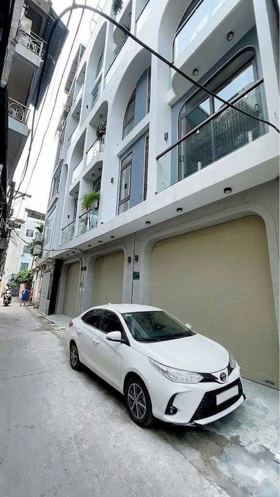 Nhà Thạch Bàn – Ô Tô Vào Nhà – 6 Tầng Thang Máy - Full Nội Thất Cao Cấp