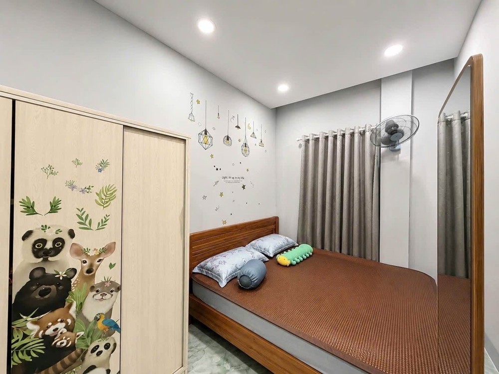 Mtkd 2 Tầng,3Pn, 50M2,Ngay Huỳnh Văn Chính Chỉ Hơn 7,8 Tỷ Tl