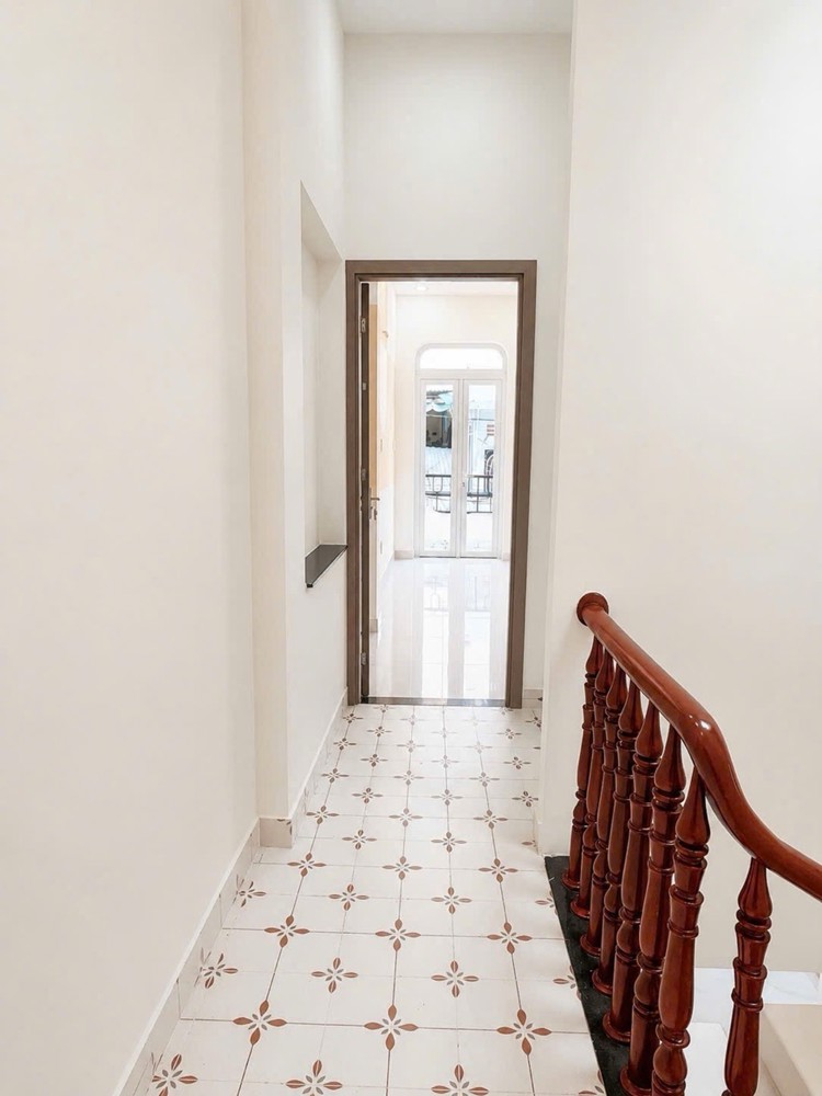 Siêu Phẩm 2 Mt Nhà Đẹp 2 Tầng Lý Thánh Tông Hẻm 8 Xe Hơi Ngủ Nhà Nhỉnh 6 Tỷ