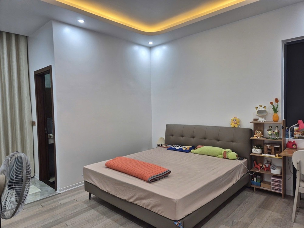Cực Phẩm Biệt Thự Làng Việt Kiều Quốc Tế – Mới Hoàn Thiện, Thang Máy, Nội Thất Nhập Khẩu