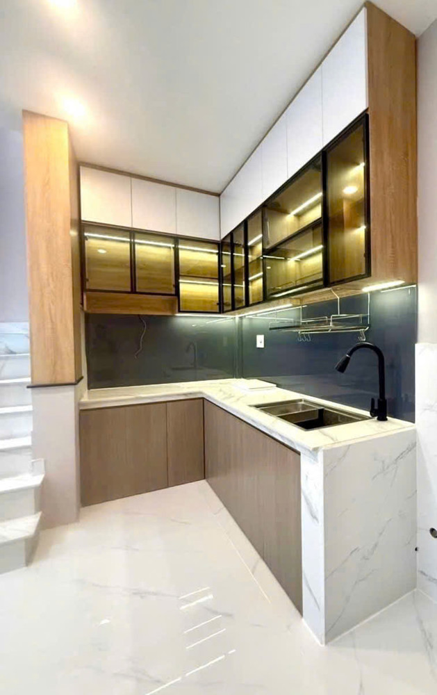 Nhà Mới Điện Biên Phủ, Quận Bình Thạnh, 2 Tầng, 4 X 8.6, Giá 6.15 Tỷ