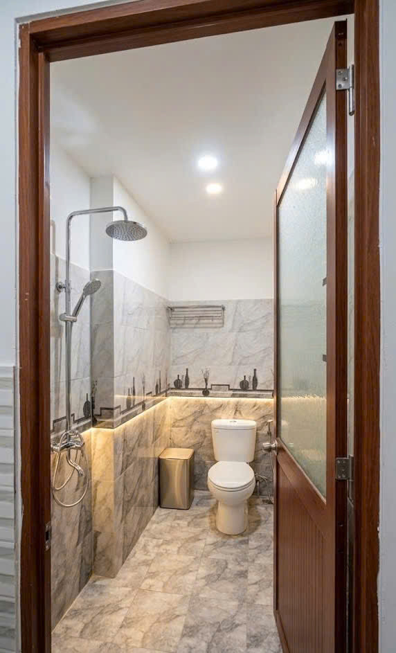 Bán Nhà Đẹp Cách Mạng Tháng Tám, Quận 10, 52 M2, Giá 6.5 Tỷ, Chỉ 125 Tr/m2