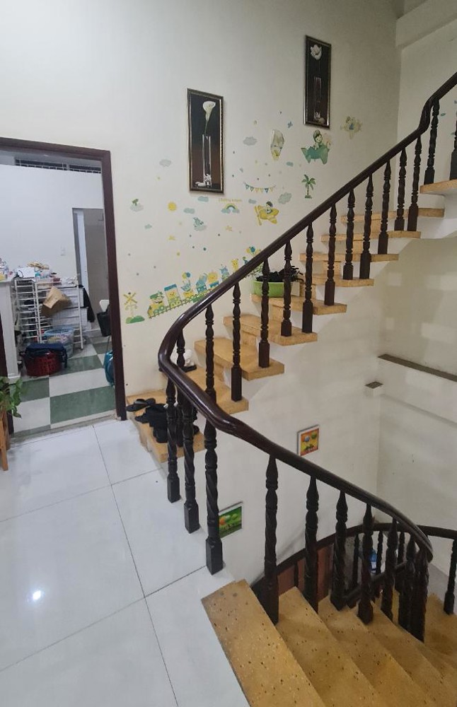 Bán Nhà Ngay Đầm Semn 4 Tầng Kiên Cố Ngang 5M Hiếm Có 115M2 Nhỉnh 12 Tỷ