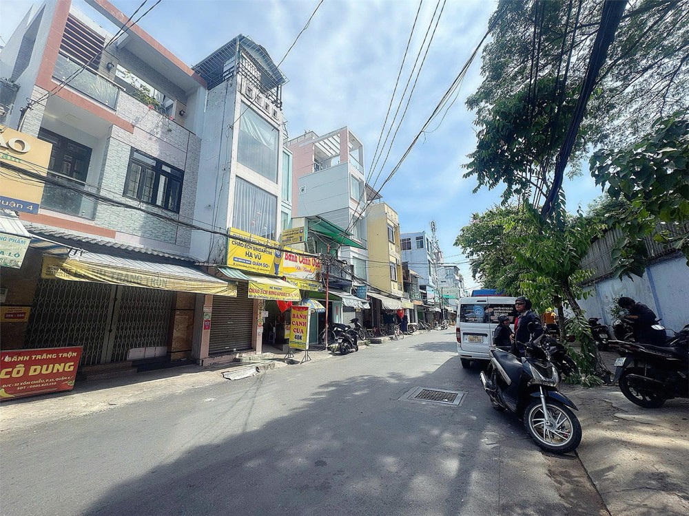 Vị Trí Vip Nhất Quận 4 . Mặt Tiền Kinh Doanh Đường Xóm Chiếu - Hưởng Trọn Tiện Ích Dự Án Cẳng