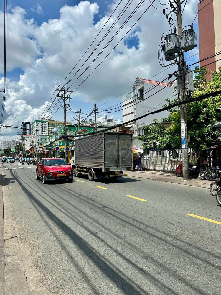 Bán Nhà Mặt Tiền Âu Cơ Giao Ba Vân - Lũy Bán Bích, 4X20m, 5 Tầng - 8Pn, Sổ A4, Chỉ 14,2 Tỷ