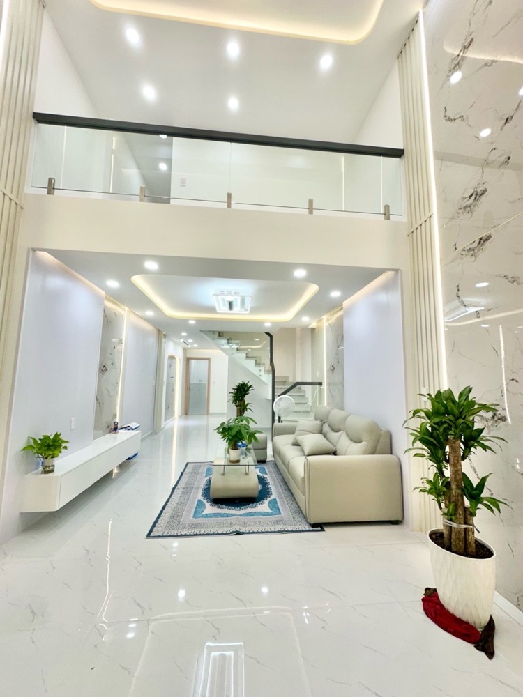 Siêu Phẩm Nhà Đẹp Tân Phú Ngay Lũy Bán Bích 62M2 2 Tầng 3 Phòng Ngủ Chỉ 6.6 Tỷ