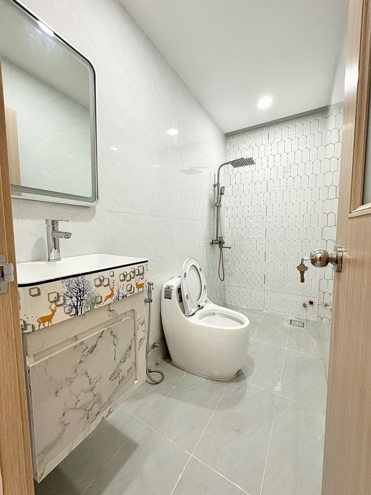 Siêu Phẩm Nhà Đẹp Tân Phú Ngay Lũy Bán Bích 62M2 2 Tầng 3 Phòng Ngủ Chỉ 6.6 Tỷ