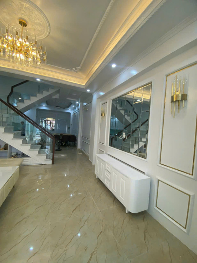 Biệt Thự Tân Cổ Điển 4 Tầng Độc Lập – 2 Mặt Đường – Full Nội Thất Cao Cấp