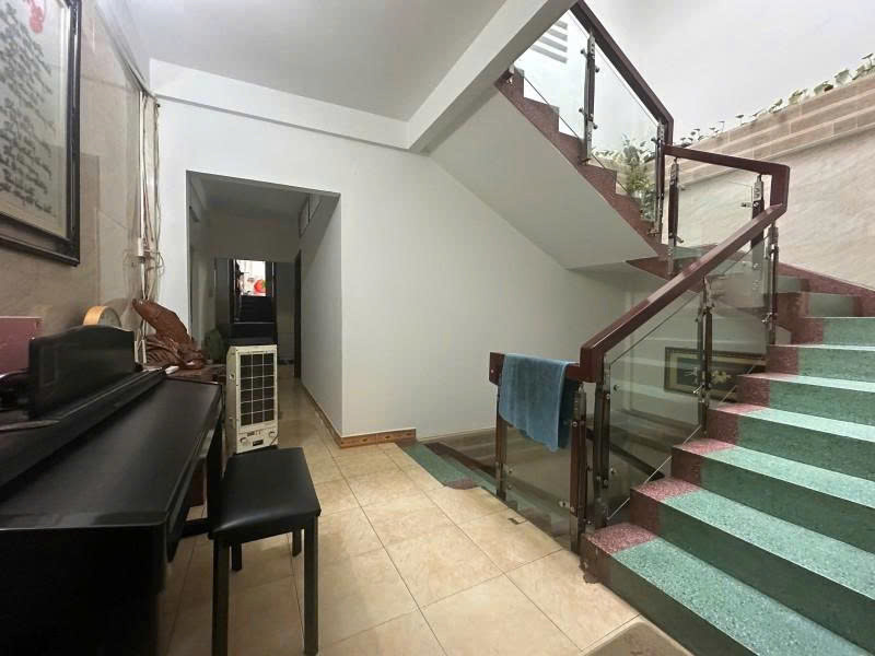Bán Nhà Mặt Tiền Lê Trọng Tấn - Gần Tân Kỳ Tân Quý, 5X25m, 3 Tầng - 5 Pn, 1 Chủ, 26,9 Tỷ