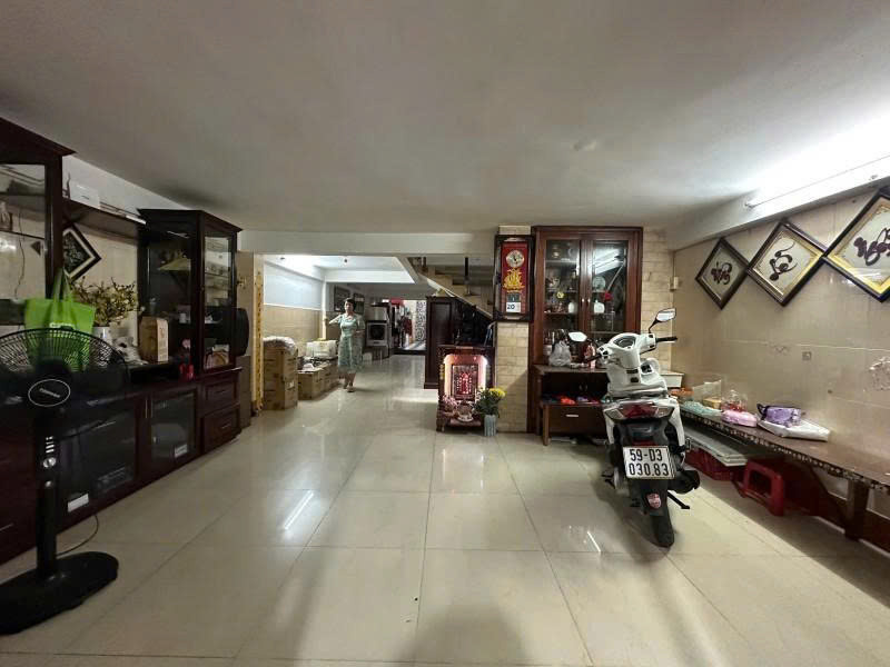 Bán Nhà Mặt Tiền Lê Trọng Tấn - Gần Tân Kỳ Tân Quý, 5X25m, 3 Tầng - 5 Pn, 1 Chủ, 26,9 Tỷ