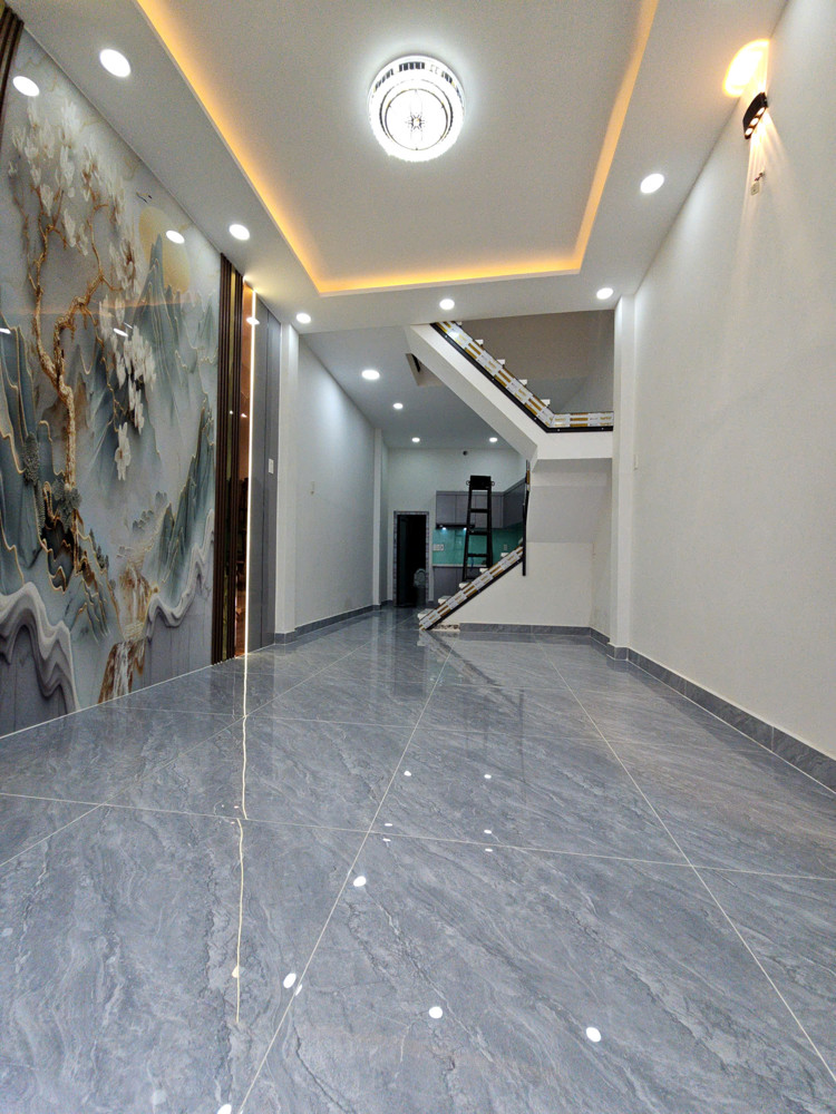 Bán Nhà Sát Mặt Tiền Xe Hơi Khánh Hội Q4 Cạnh Q1 Ngang 3.5 X 13.5 Mcó 4 Đ
