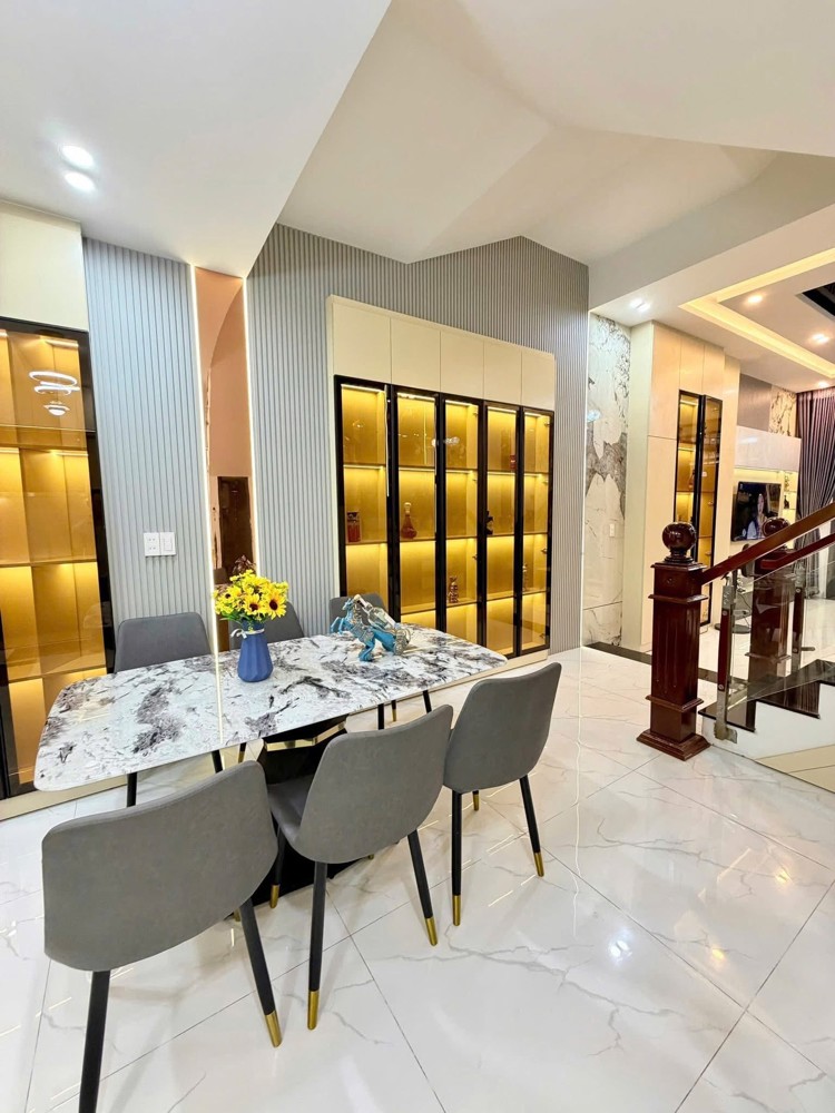 Nhà 3 Tầng Full Nội Thất Đường Dương Đức Hiền - Gần Biển