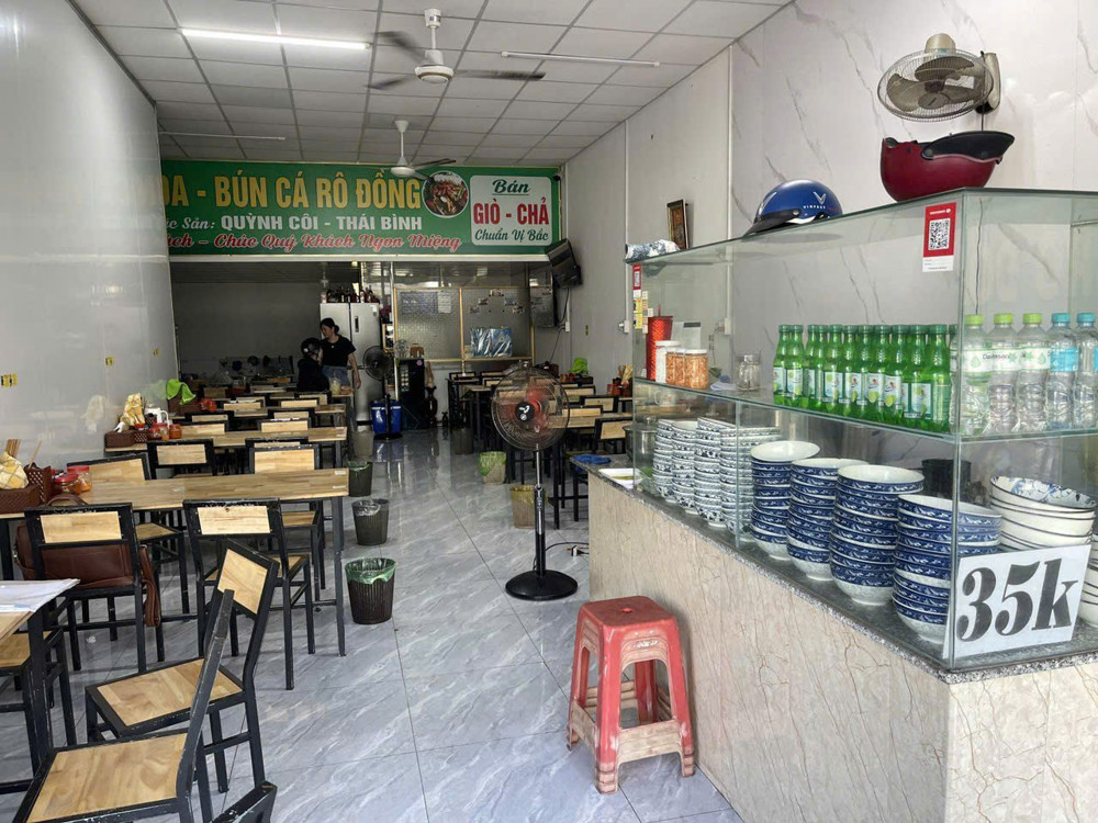 Quận 12 , Chốt Nhanh, Nhượng Quán Ăn Mb Dtsd : 9M X 20M , Giá Sang Chỉ : 148 Tr , Mb Giá Thuê Chỉ