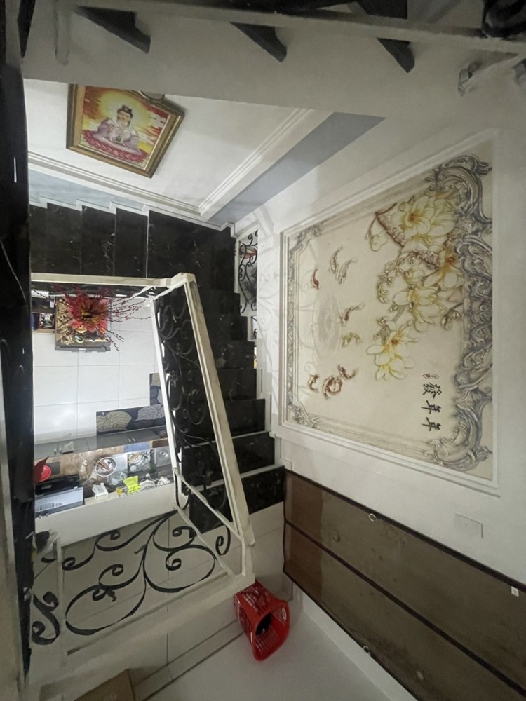 Bán Nhà 3 Tầng Đường 160, Tăng Nhơn Phú A, Q9, Thủ Đức, Tp Hcm. Dt 76M2, Shr. Giá 6,45 Tỷ