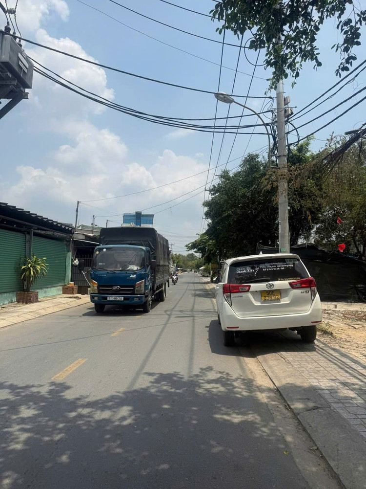 Hàng Hiếm Mặt Tiền Nguyễn Thị Đành – Đường 12M Có Vỉa Hè