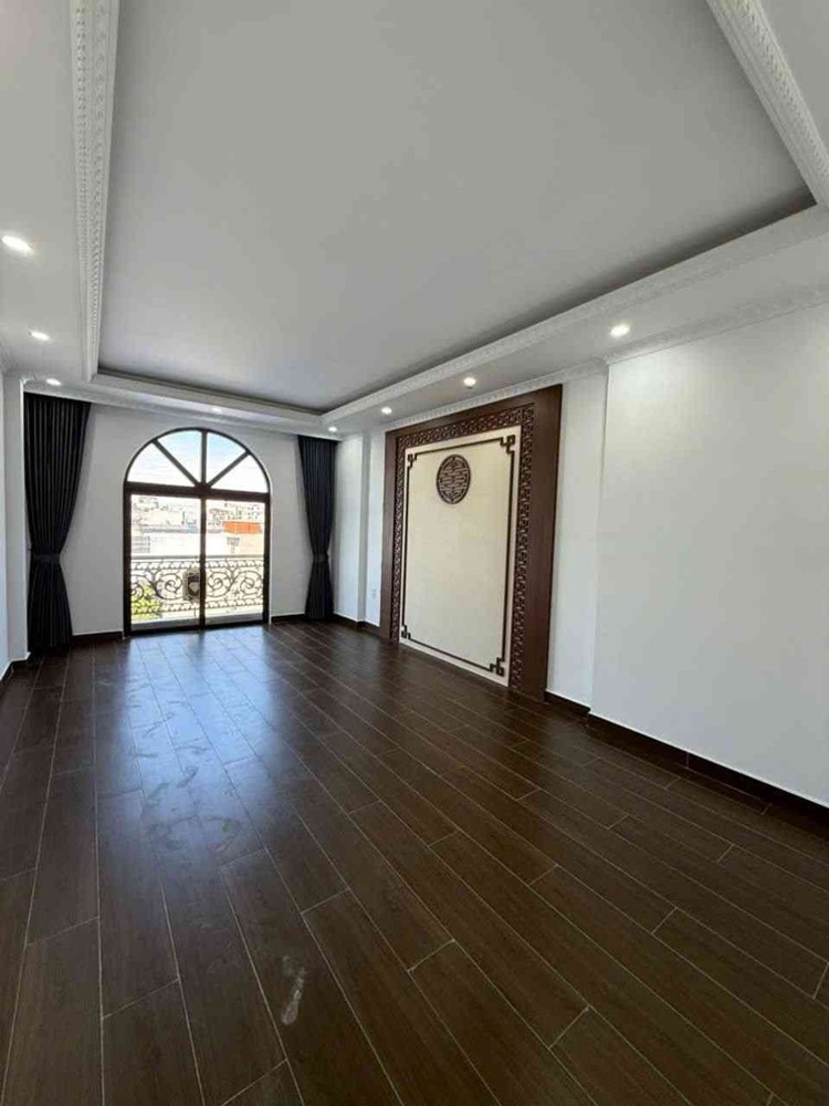 Nhà Đẹp Phố Ngô Gia Tự, Vị Trí Đẹp - 93,6M² X 4 Tầng