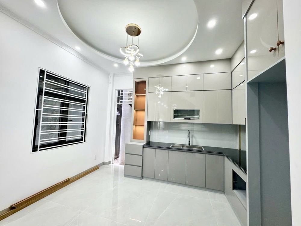 Nhà Mới Khu Phân Lô Đằng Hải - Trần Hoàn, 4,5 Tầng, Thiết Kế Sẵn Thang Máy