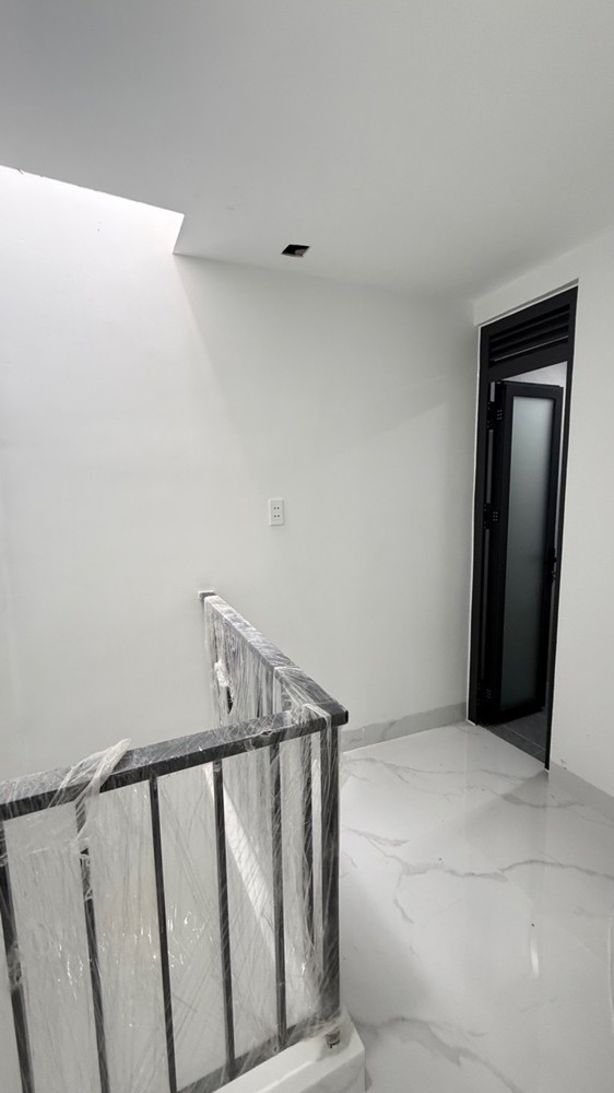 Nhà Đẹp Lũy Bán Bích Tân Phú Ô Tô Đỗ Sát Nhà 50M2 Ngang 4,5M 3 Phòng Ngủ Chỉ 5.2 Tỷ