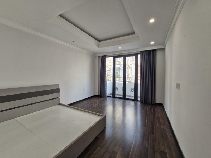 Bán Nhà 4 Tầng Đường Số 42, Bình Trưng Đông, Q2, Thủ Đức, Tp Hcm. Dt 80M2, Sổ Hồng Riêng, Giá 10,15