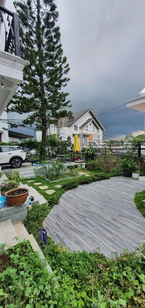 Chính Chủ Bán Căn Vila Tuyệt Đẹp Tại Trần Quang Khải, Phường 8, Tp Đà Lạt, Tỉnh Lâm Đồng - Giá Siêu