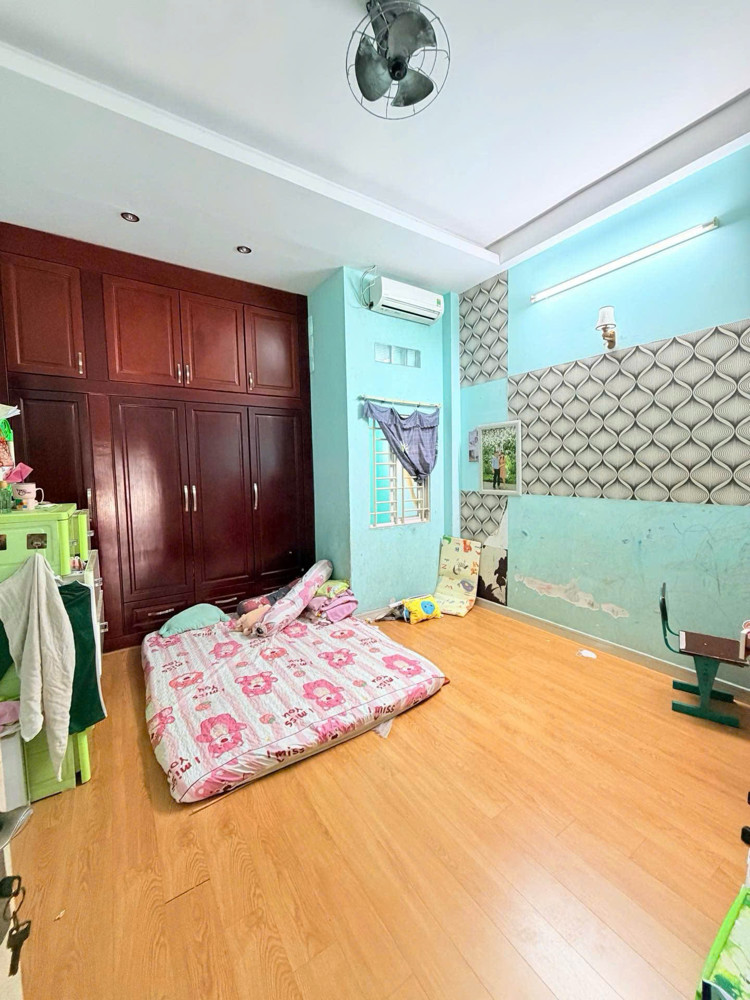 Bán Nhà 1/ Đường Số 4, Bhha, Bình Tân - Đường 8M - 4X17.8m - 3 Tầng Btct - 6.7Tỷ(tl)