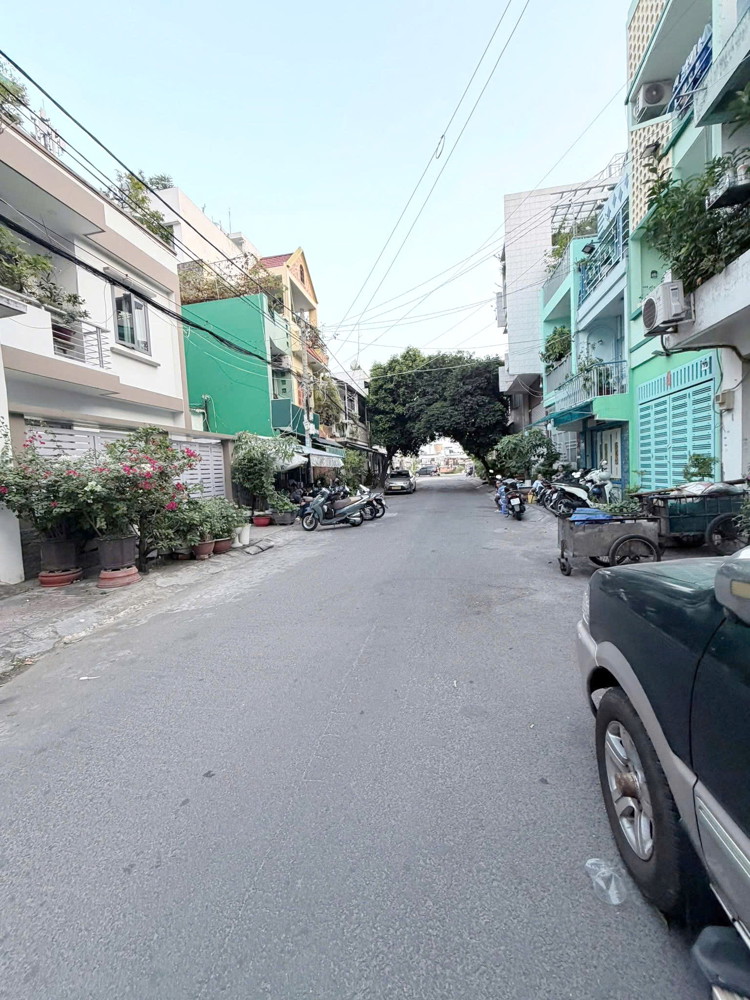 Nhà Mặt Tiền Đường Nhựa 8M Hưng Phú P9q8 (P. Chánh Hưng) Vỉa Hè Rộng