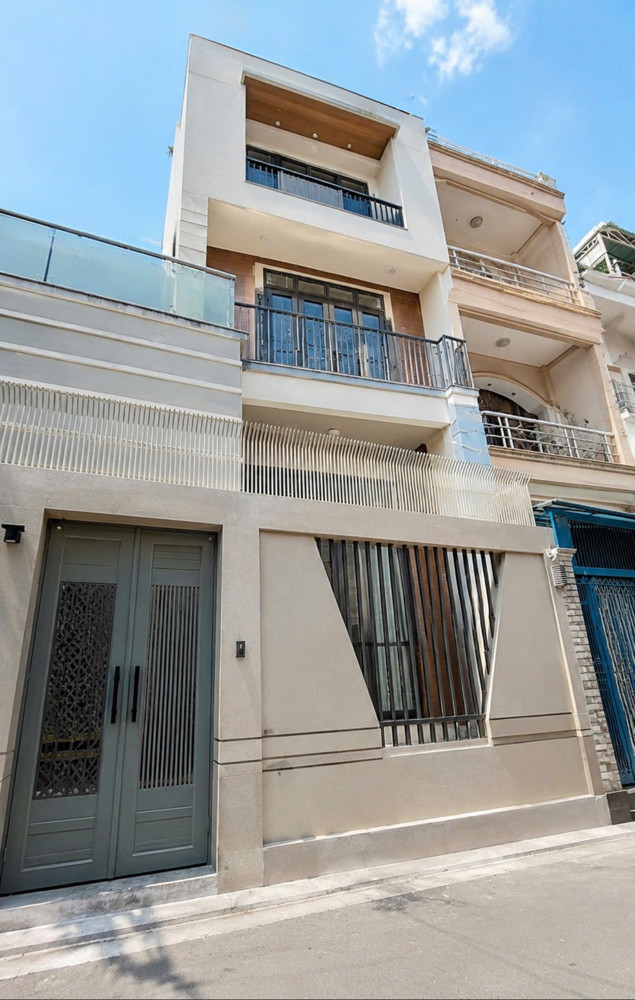 Nhà Đẹp Tân Bình 5 Tầng Ngang 11M - Hxh Tránh - Cách Mạng Tháng 8