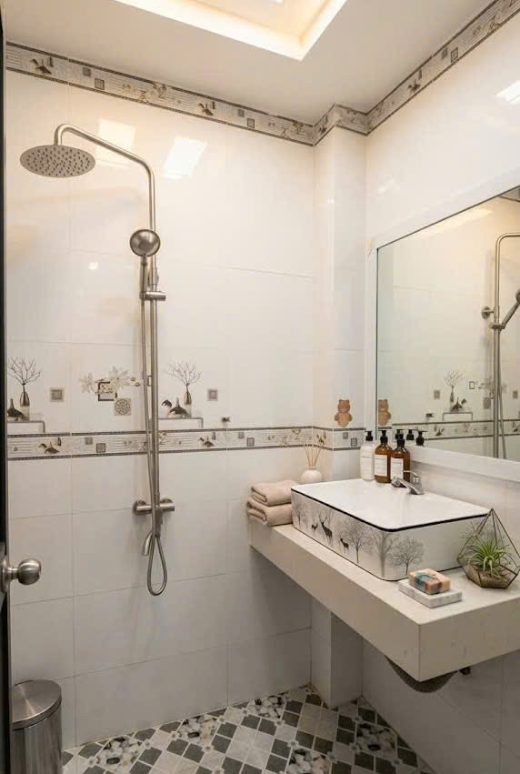 Nhà Đẹp Cách Mạng Tháng Tám, Quận 10, Dt 4.5 X 7M, Giá 3.95 Tỷ