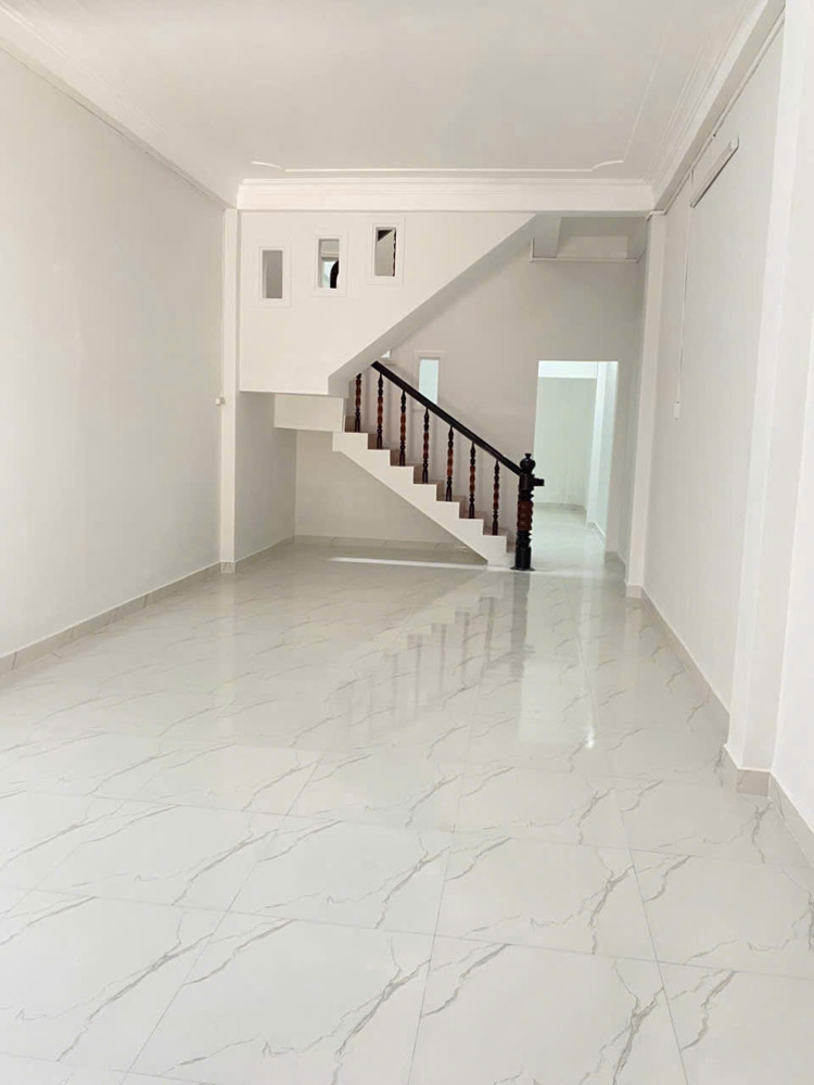 Bán Nhà Lầu Kiên Cố Đường Nguyễn Bặc, Hòn Sện (Bắc Nha Trang)