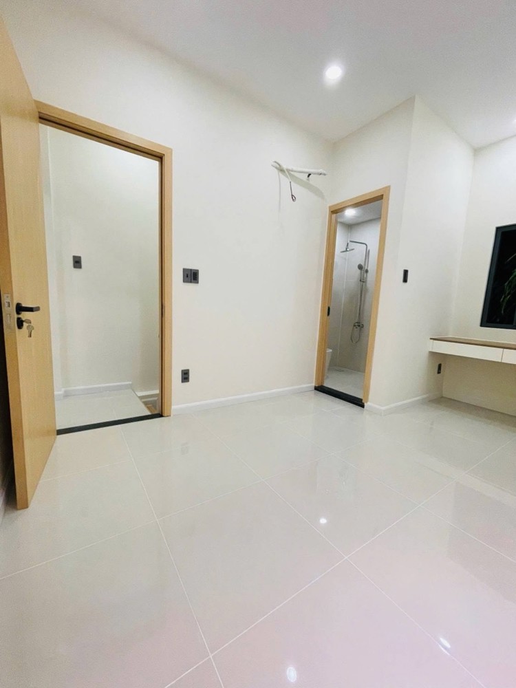 Nhà Mới Đẹp 2 Tầng Hxh Linh Đông Thủ Đức - Ngay Ngã 3 Phạm Văn Đồng/kha Vạn Cân- Sát Trường Cao
