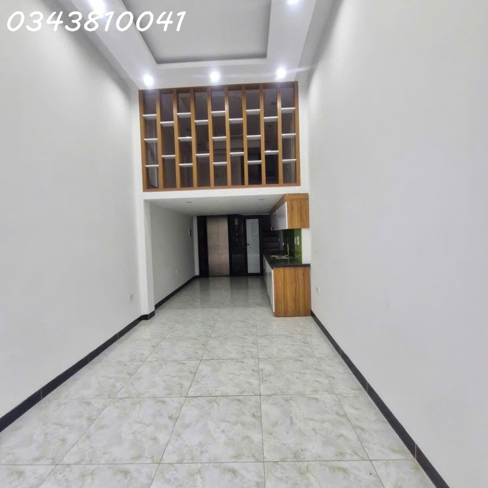 Nhà Mậu Lương - 33M - Ô Tô Tránh - Lô Góc - Kinh Doanh Đỉnh -5 Tầng Thang Máy. Giá: 9,8 Tỷ