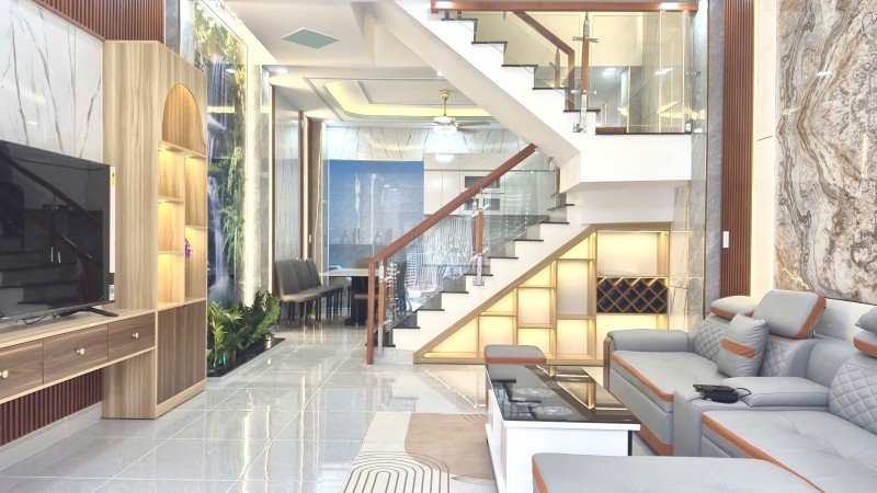 Bán Nhà Đường Đt 43, Bình Chiểu, Thủ Đức, Tp Hcm. Dt 52M2, 4 Tầng, 4Pn, Sổ Hồng Riêng, Giá 5,62 Tỷ