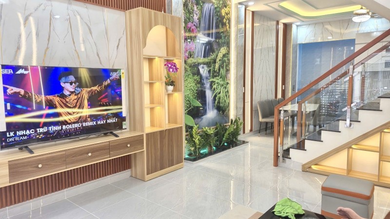 Bán Nhà Đường Đt 43, Bình Chiểu, Thủ Đức, Tp Hcm. Dt 52M2, 4 Tầng, 4Pn, Sổ Hồng Riêng, Giá 5,62 Tỷ