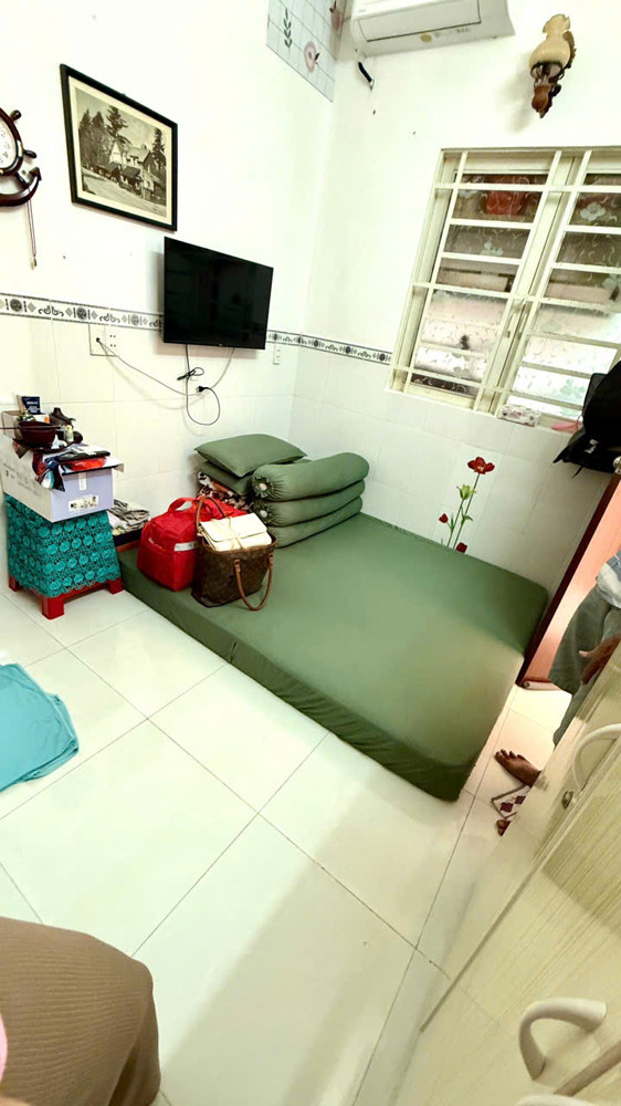 Nhà Ngay Chợ Ba Đình P10q8 P.chánh Hưng, Giá : 4 Tỷ 780 Triệu (Thương Lượng)