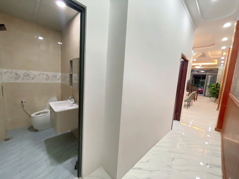 Bán Nhà Đẹp 2 Tầng Dĩ An,Shr Đường Ô Tô,Kế Làng Đại Học Tphcm