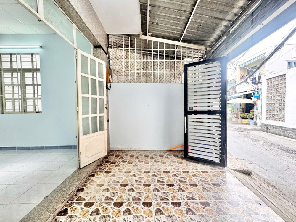 Bán Nhà Bùi Văn Ba, Quận 7 – Nhà Cấp 4- Còn Mới 9 Tỷ 3