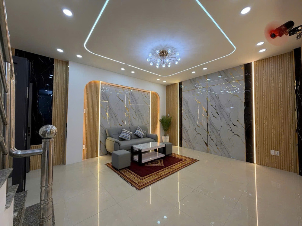 Nhà Đẹp Cần Bán Hẻm 151 Nguyễn Trãi, Quận 5,Tphcm
