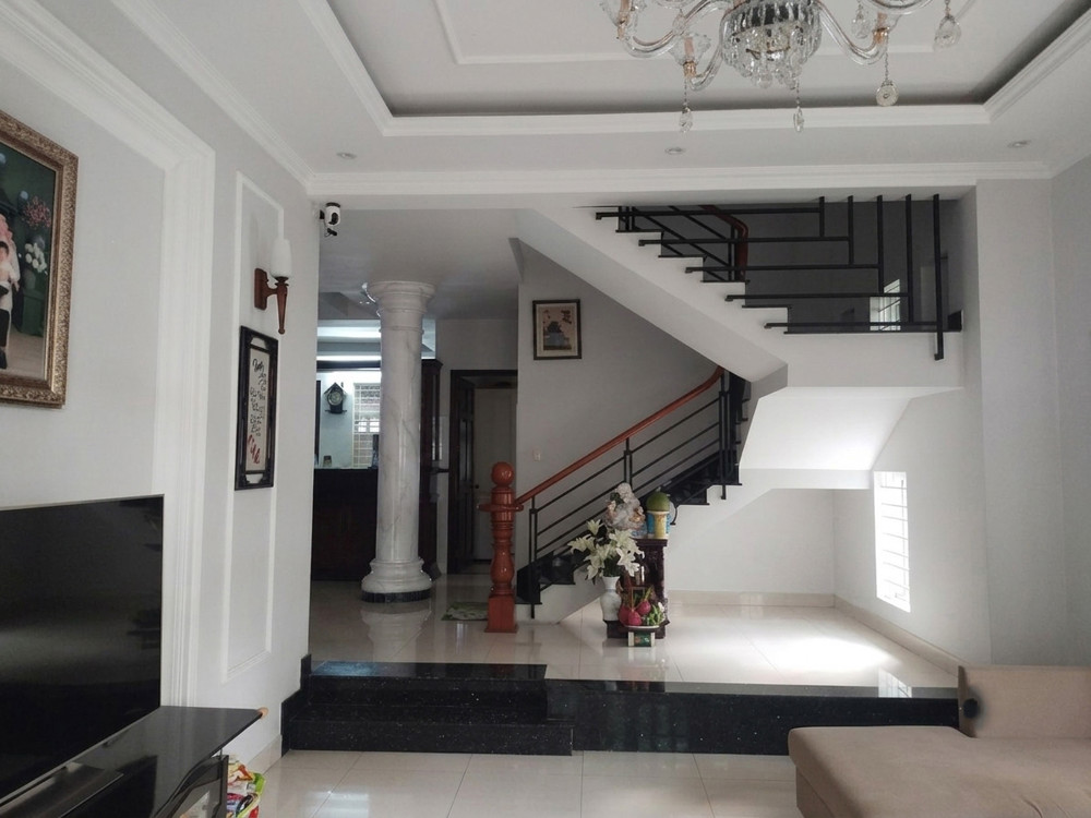 [K2604*] Biệt Thự Căn Góc 3 Mặt Tiền Sát Chợ An Nhơn, Gò Vấp. Giá 32.X Tỷ