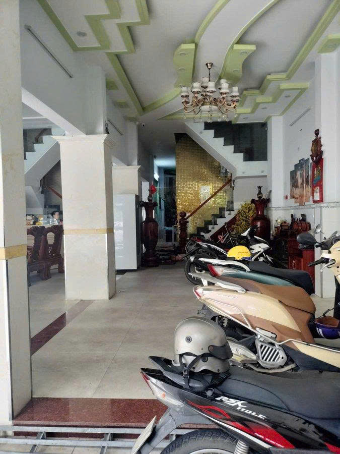 Bán Khách Sạn Mặt Tiền 8M Đường Số 38 Tên Lửa, Bình Tân - 182M², 5 Tầng, Giá 23.3 Tỷ