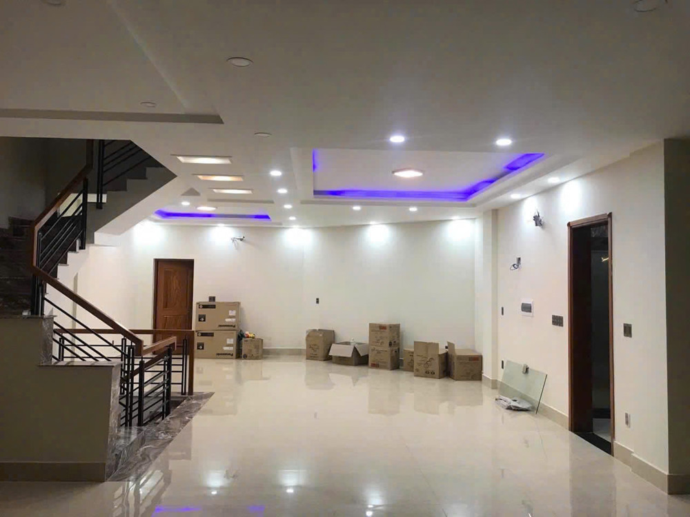 Bán Nhà Phố Mặt Tiền Đường Số Trung Tâm Quận Thủ Đức Gần Hoàng Diệu 2