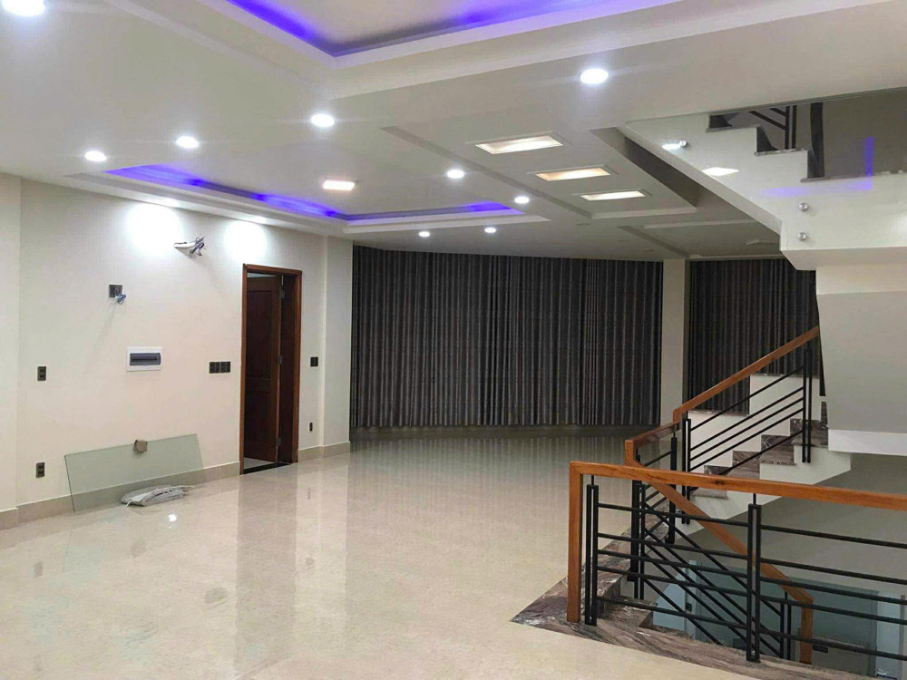 Bán Nhà Phố Mặt Tiền Đường Số Trung Tâm Quận Thủ Đức Gần Hoàng Diệu 2