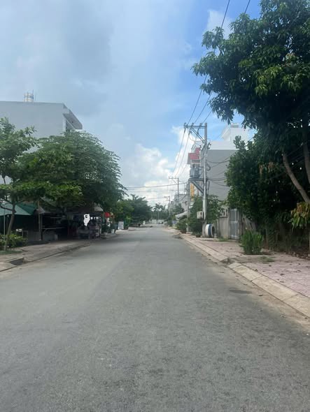 Bán Đất Rẻ Nhất Khu Chợ Long Phước Q9