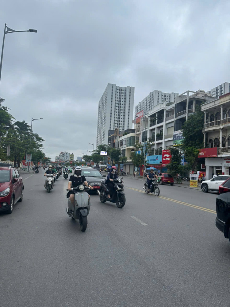 2 Siêu Phẩm Chợ Hàng Phố - Vị Trí K Đẹp Nhất Chợ Hàng Chủ K Lấy Tiền