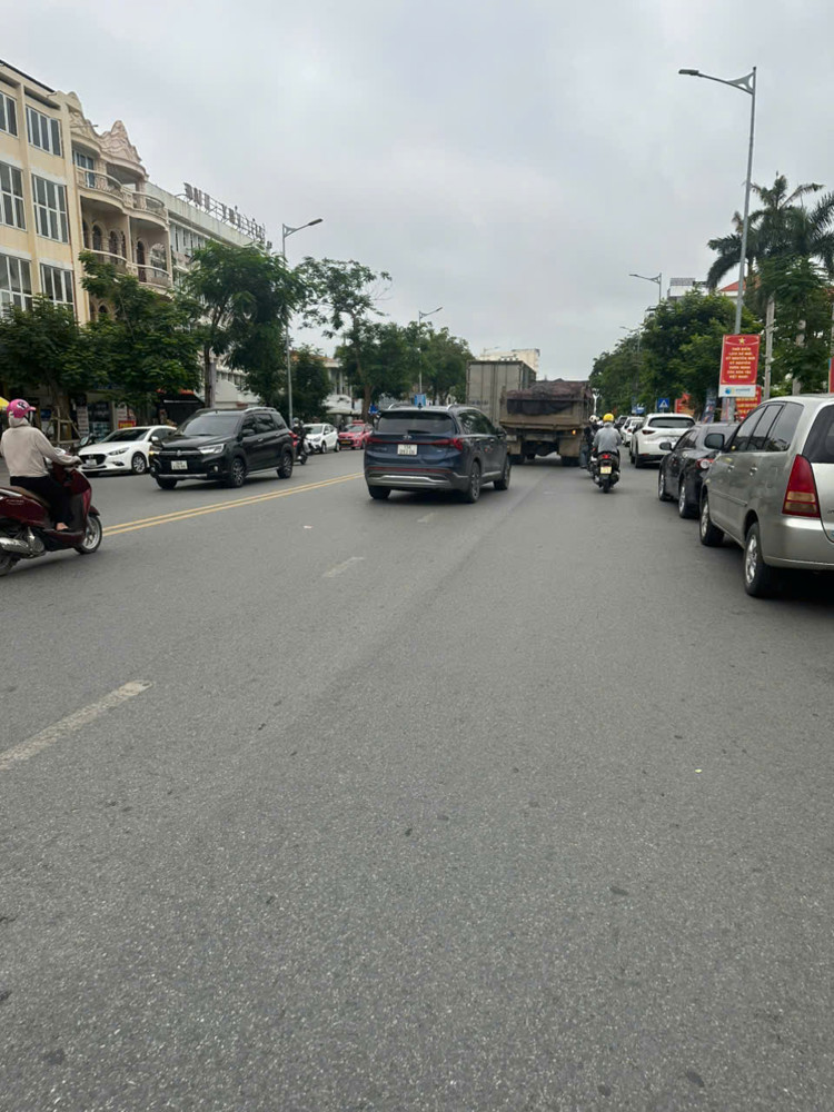 2 Siêu Phẩm Chợ Hàng Phố - Vị Trí K Đẹp Nhất Chợ Hàng Chủ K Lấy Tiền